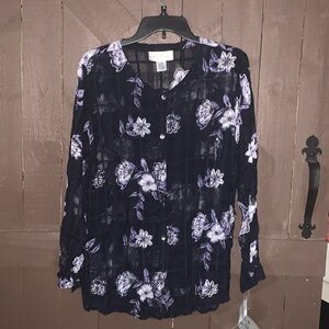 Norton McNaughton- woman’s top